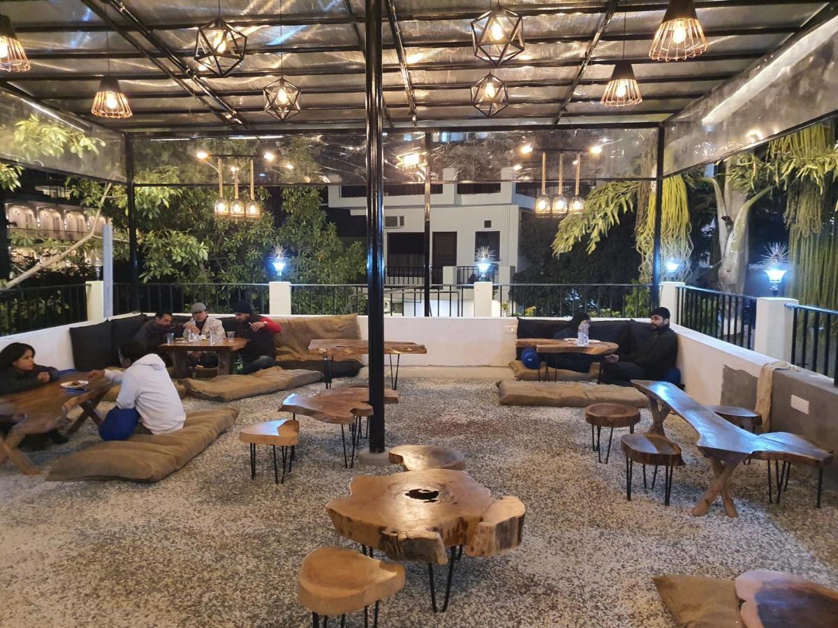 רישיקש Yogved Hospitality & Resort מראה חיצוני תמונה