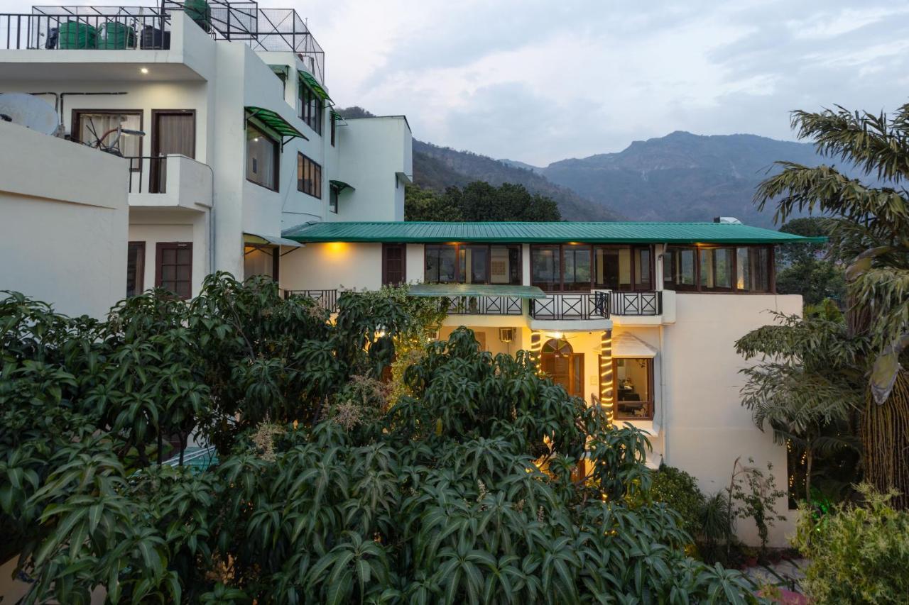 רישיקש Yogved Hospitality & Resort מראה חיצוני תמונה